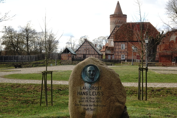 Gedenkstein für Landdrost Hans Leuss