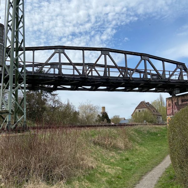 Eisenbahnbrücke der ehemaligen Bahnstrecke Neubrandenburg_Friedland